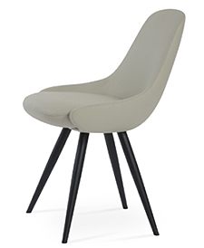 Gaze Chair plain legs